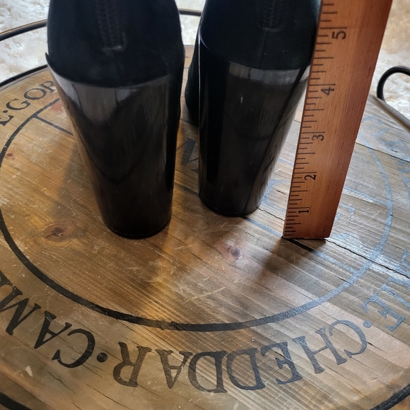 Saks Fifth Avenue black suede heeled booties - Picture 6 of 8